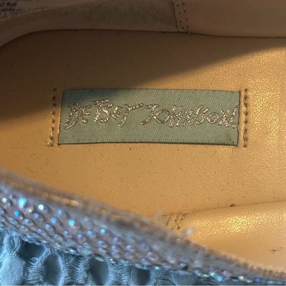 Elegant Iridescent Crystal Studded Ballet Flats - Picture 9 of 11